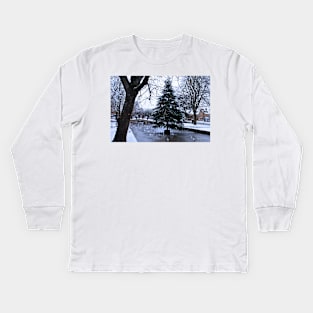 Bourton on the Water Christmas Tree Cotswolds Kids Long Sleeve T-Shirt